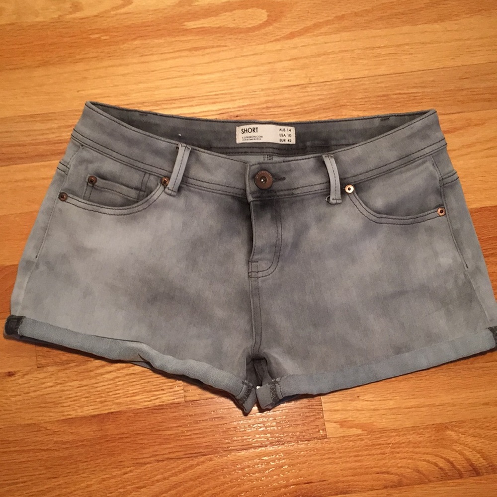Grey distressed shorts size 10